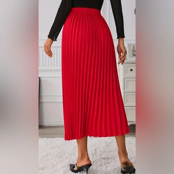 Red Solid High Waist Chain Decor Skirt, Pleated Midi Skirt. - Picture 2 of 2